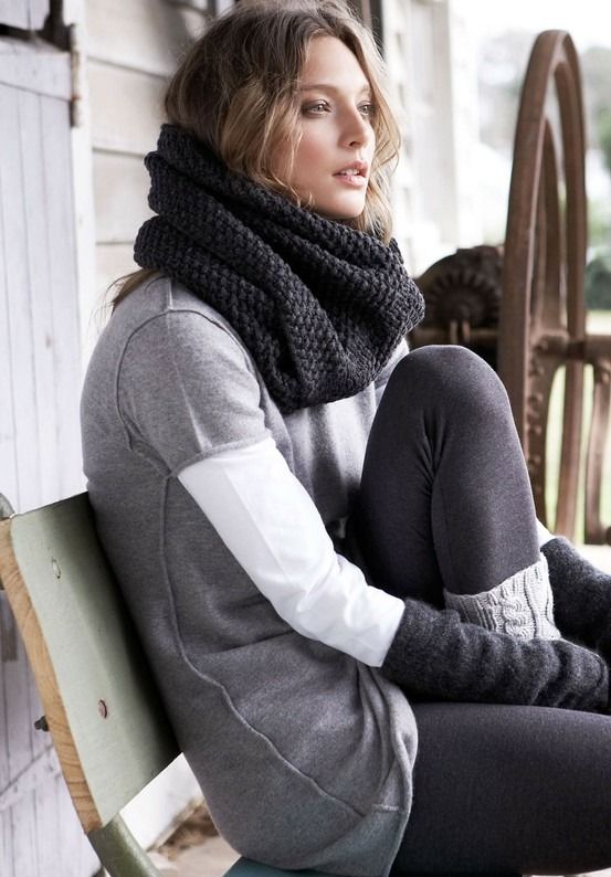 ネックウォーマー巻き　ニット　ストール