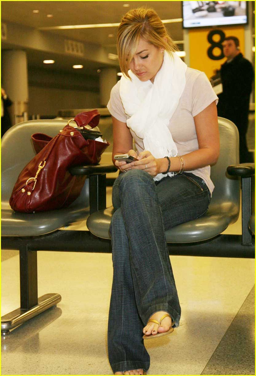 ループ巻き　ストール　巻き方　ローレン・コンラッド