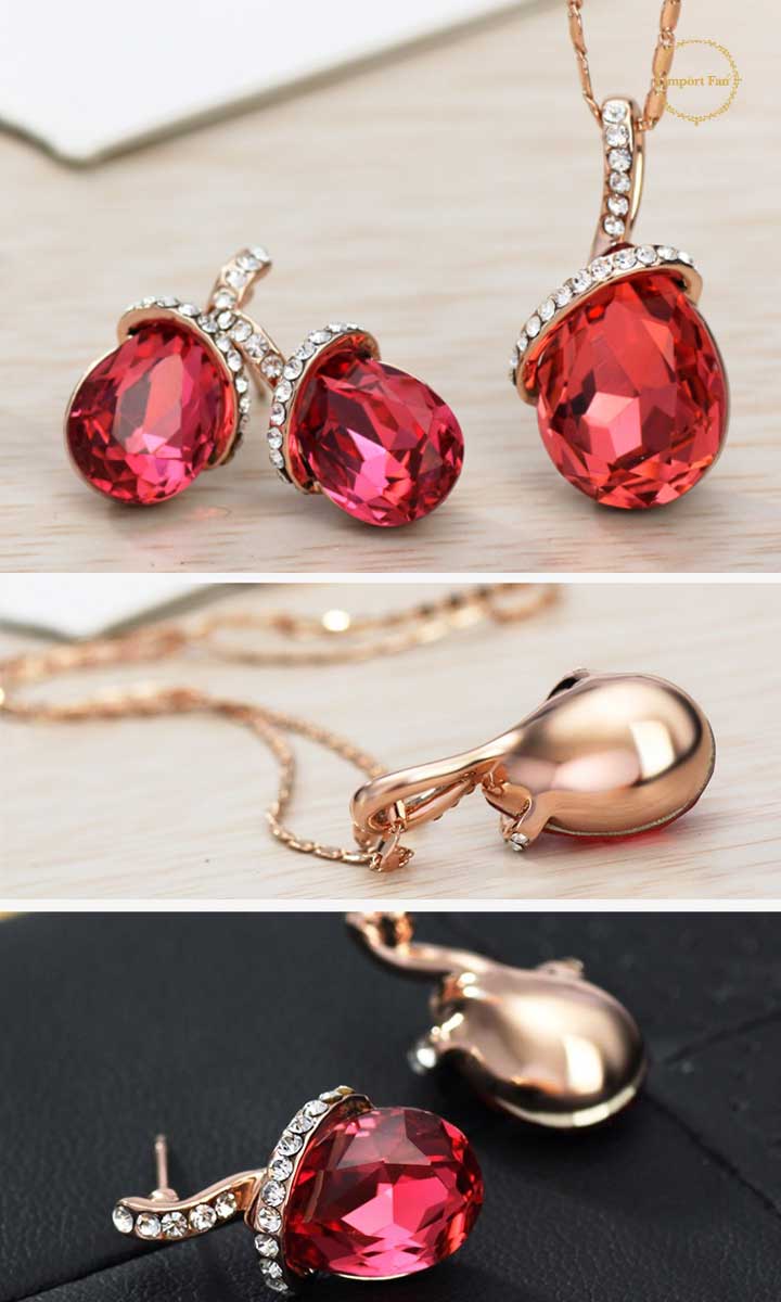 レッド　アクセサリーセット